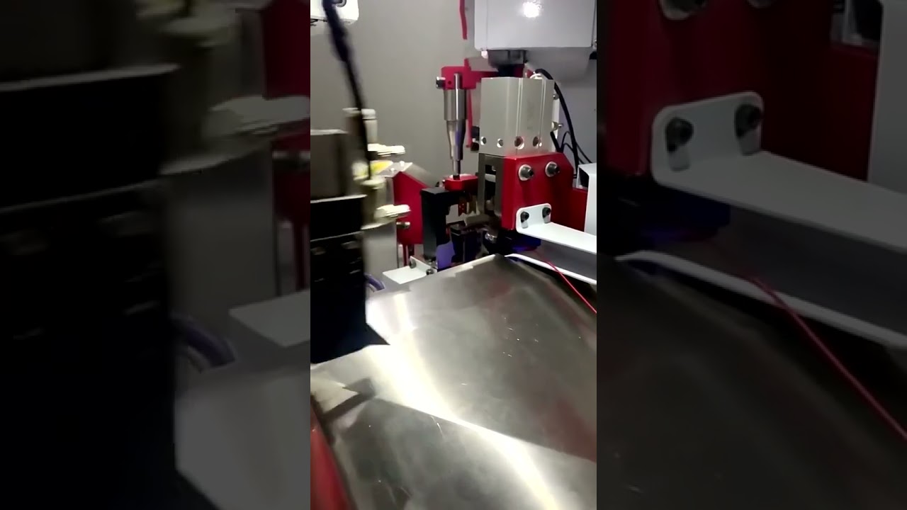 Fully Automatic Two-End AWG-18 to AWG-32 Wire Cutting, Stripping & Terminal Crimping Machine